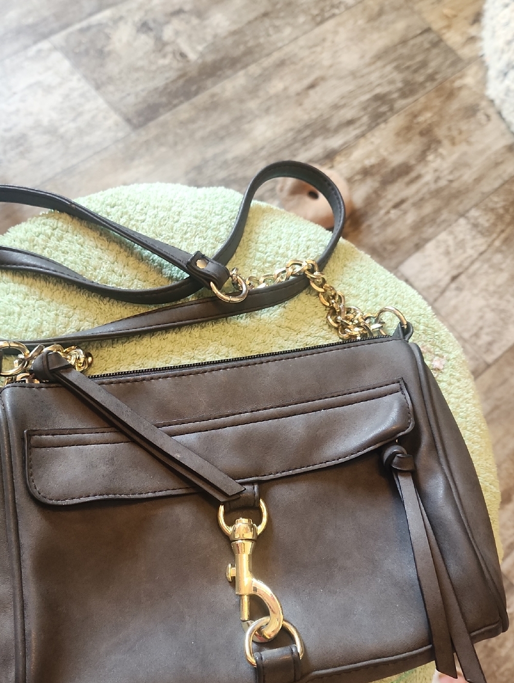 😎Dark Grey Leather Crossbody Bag with Gold Hardware